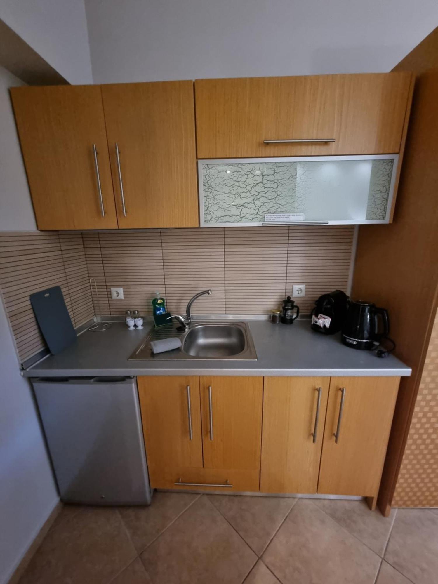 Greenhill Holiday Suites Сарти Екстериор снимка