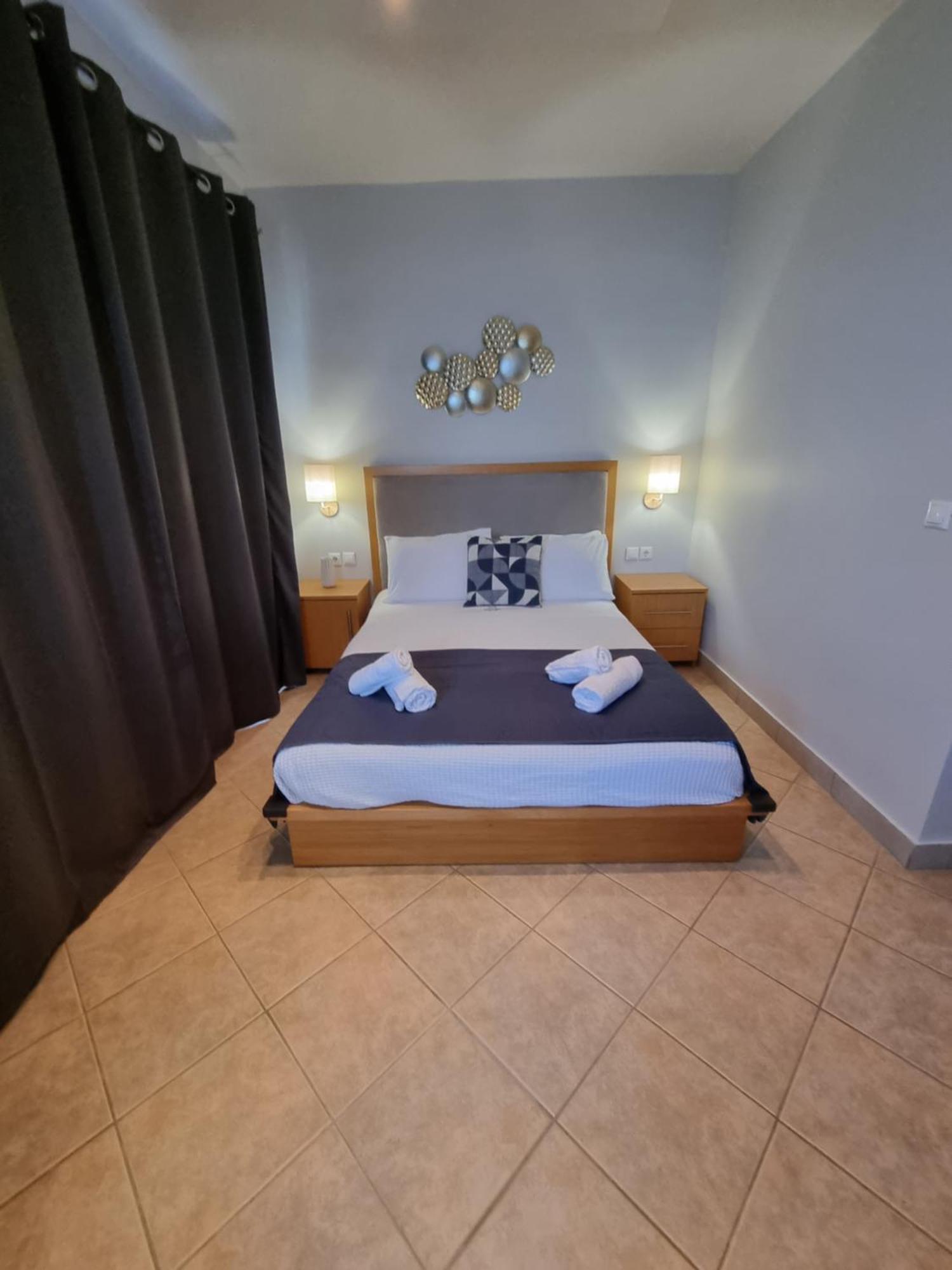 Greenhill Holiday Suites Сарти Екстериор снимка