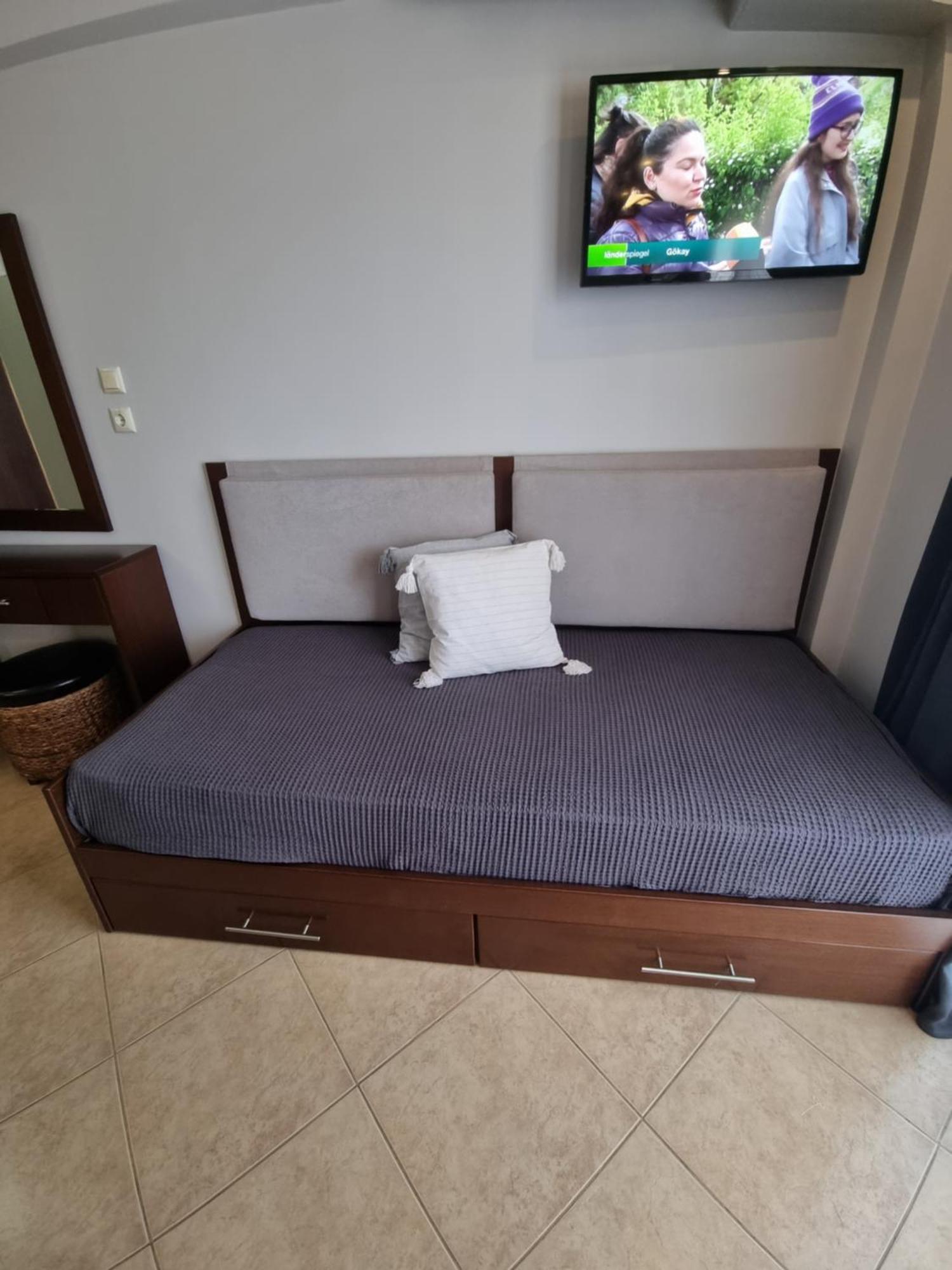 Greenhill Holiday Suites Сарти Екстериор снимка